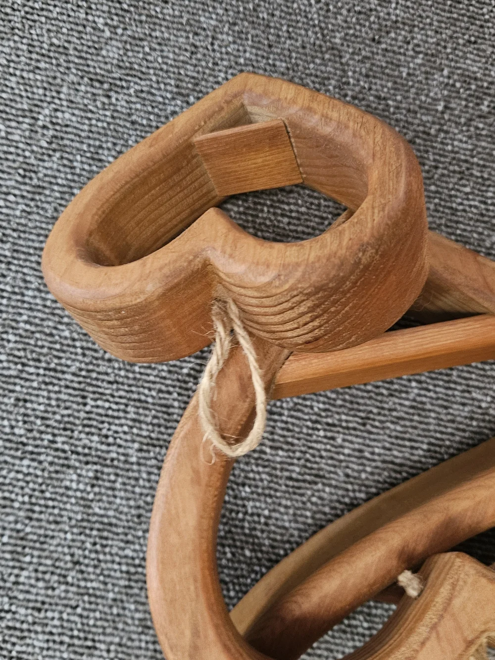 Wooden Heart Shelf Trio - Natural Brown
